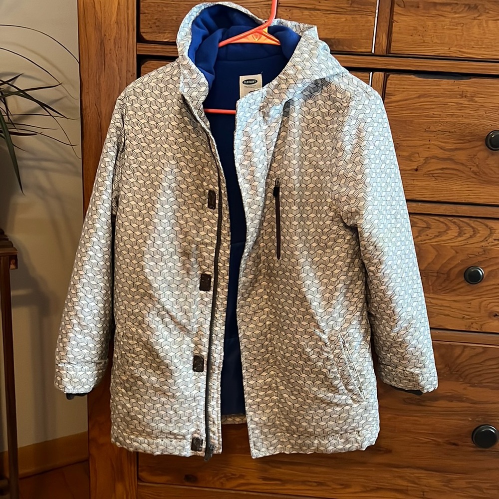 Size large boys winter jacket.